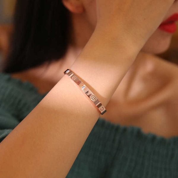 

korean luxury infinity lover bangle&bracelet gold screw zircon bracelets 2021 trend for women girl office 2019 fashion jewelry q0719, Black