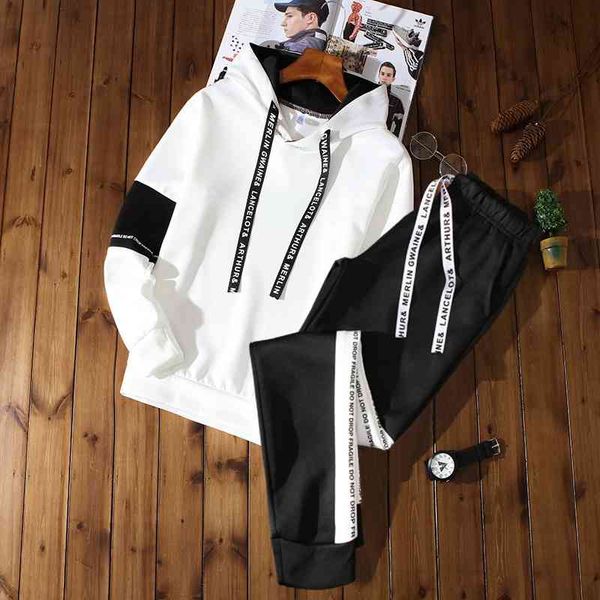 

men's leisure suit 2021 spring autumn men's hooded pullover sweater and trousers letter printing color matching two-piece set, Black