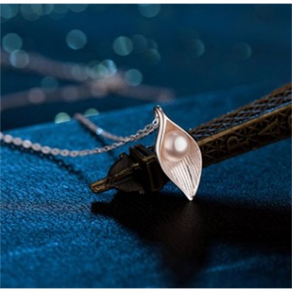 

chaming low price white diamond crystal 925 silver leaf pearl wedding bride lady's set necklace earigns 45ll