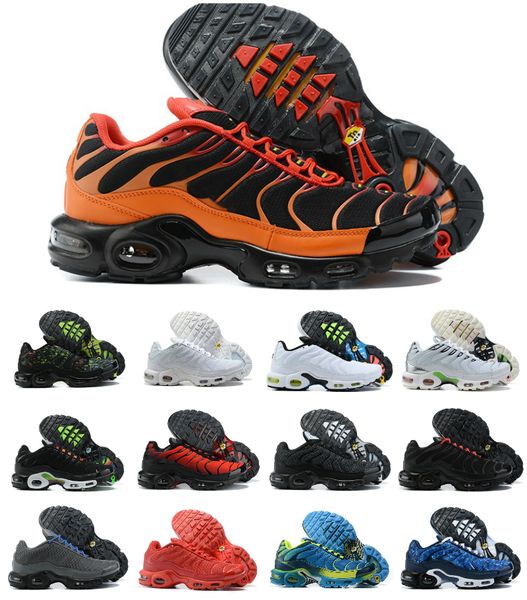 

2022 mens tn plus running shoes se ultra white volt black hyper blue oreo purple designer sneakers chaussures tns classic outdoor trainers s