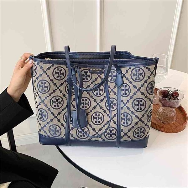 

high capacity tote bag women's autumn new fashion canvas printed shoulder