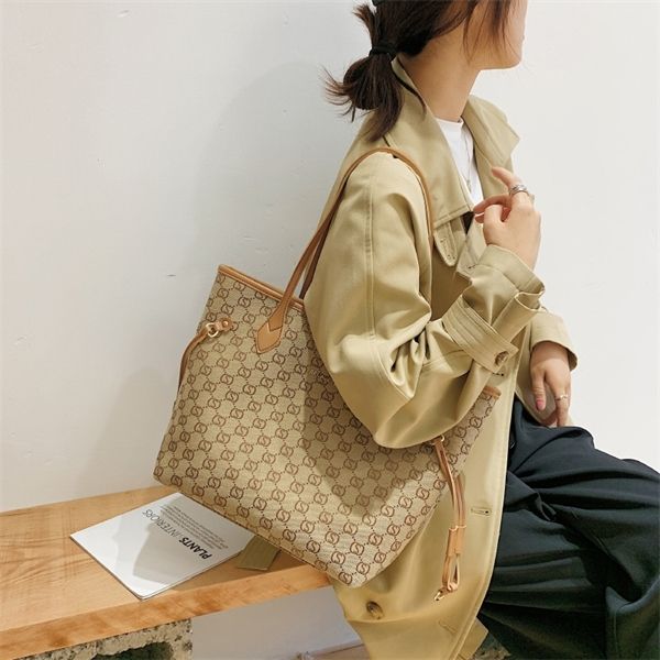 

purse large capacity women's new printed handbag signature armpit tote bag