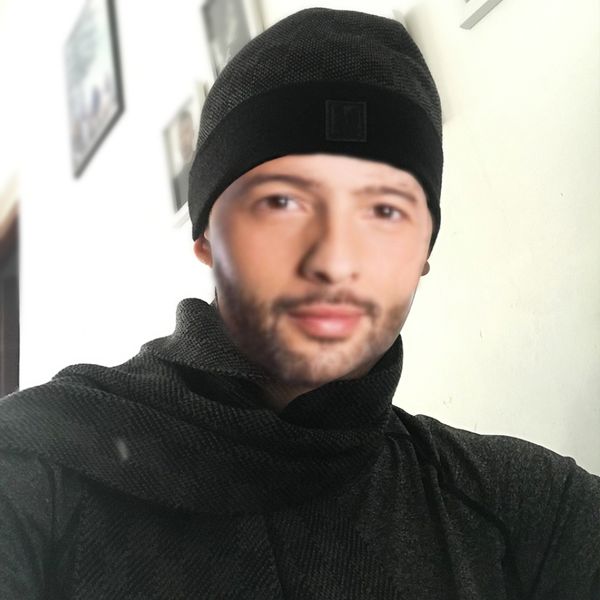 

2021 quality winter gloves warm ear protection hats scarves 3 piece suit winter men's scarf beanie warm knitted hats shawls hat women&#, Blue;gray