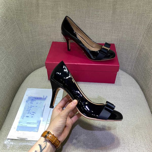 

heels single flat dress womens espadrilles luxurys designers shoes genuine leather comfortable loafers wedding nmd des chaussures sneakers, Black