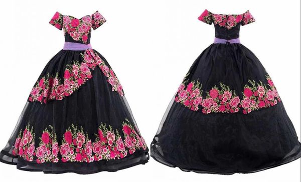 

2022 modest black tulle flowers embroidery quinceanera prom dresses off shoulder ball gown corset back long sweet 16 dress vestidos 15 anos, Blue;red