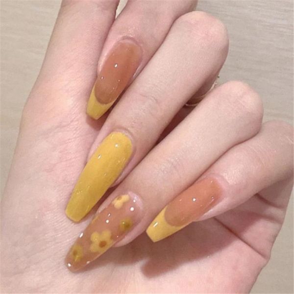 

false nails long paragraph yellow daisy ballerina stiletto fake nail artificial flower beauty decoration full cover, Red;gold