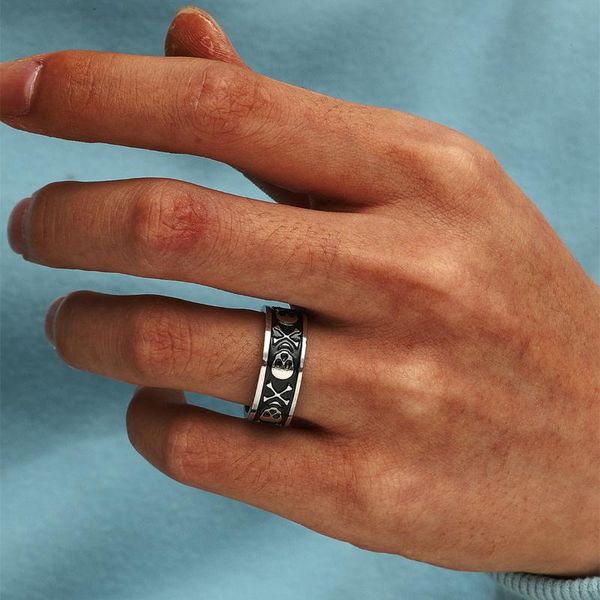 

wedding rings moredear fashion 8mm stainless steel skull ring for men, Slivery;golden