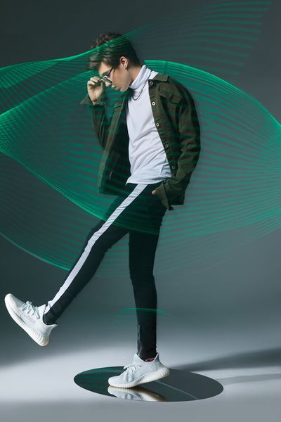 

black skinny jeans for men small foot zipper torn knees made old side seam stitching ripped casual trousers european and american fashion pe, Blue