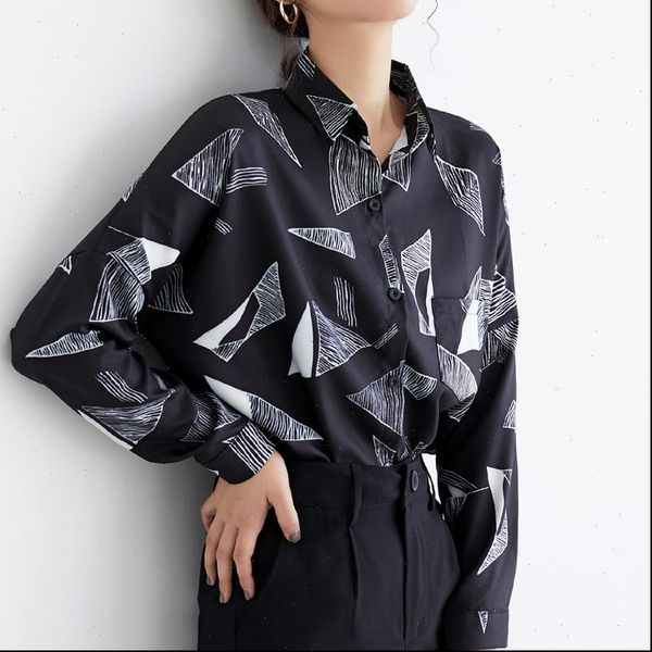 

spring geometric print chiffon women blouses one pocket loose black blouse shirt female casual shirts 2021 blusas mujer, White