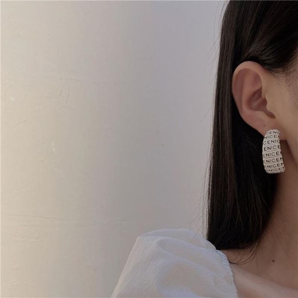 

hoop & huggie trendy letter stripe earrings female c shape temperament elegant vintage ear jewelry party wedding gifts, Golden;silver