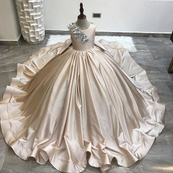 

2021 lace pearls satin backless flower girls dresses fashion elegant sleeveless little kids birthday pageant wedding gowns, White;blue