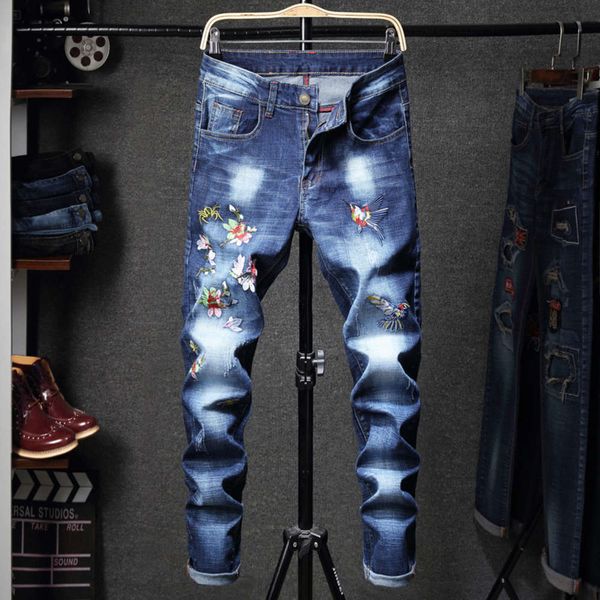 

2021 new korean embroidery worn out jeans young men's trousers, Blue