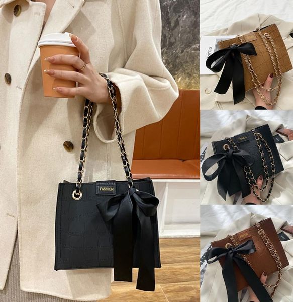 

waist bags 2021 ladies fashion shoulder creative one-shoulder handbag all-match messenger bag