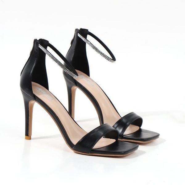 

sandals high-heeled the style with thin heel and plus size shallow, Black