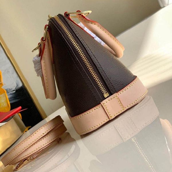 

classic ladies shell bag luxury designer handbags retro fashion single shoulder crossbody back