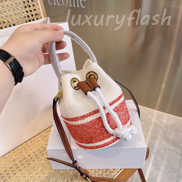 

latest color ladies bucket bag 2021 designer autumn and winter fashion handbags retro woven small purses luxurys blue tote wholesale