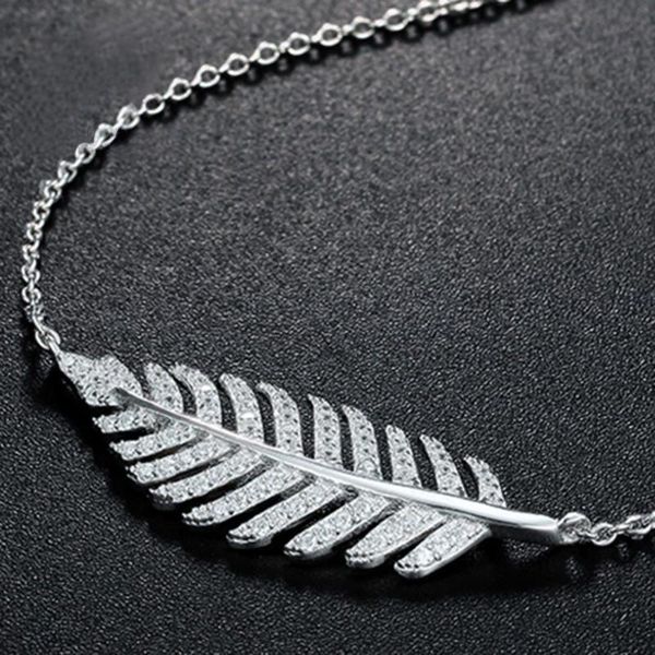 

chains necklace copper wholesale inlaid with zircon pendant feather leaf clavicle chain love wing ornament female, Silver