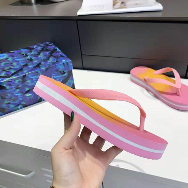 2021 marca de luxo desenhista chinelos sandálias slides verão mulher pontiaguda salto de moda tamanho 35-42 confortável alta qualidade com bolsa de poeira de caixa