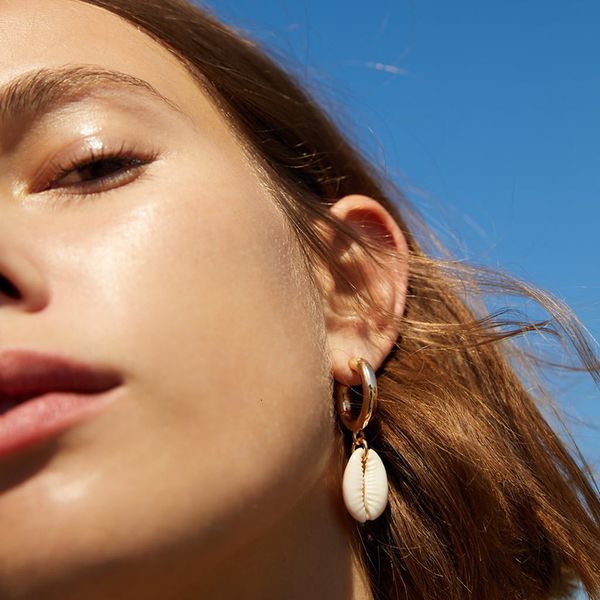 

50225 earrings creative simple opening metal shell pendant earrings, Golden