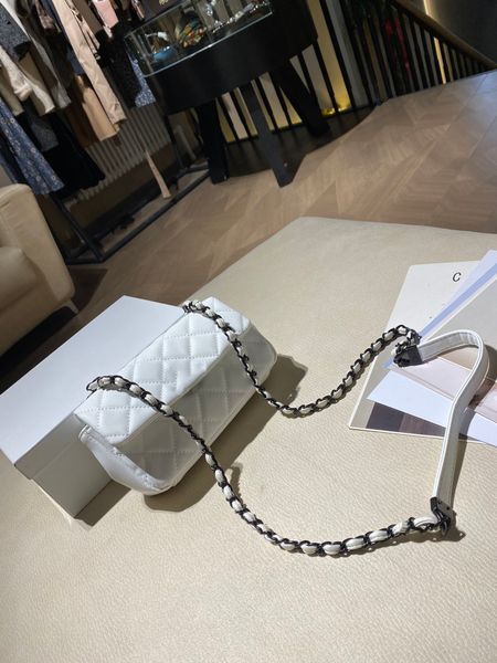 

pieces of designer fashion bag coin purse old flower embossed classical chain shoulder bag lady purse belt bag 20*12cm white, Black