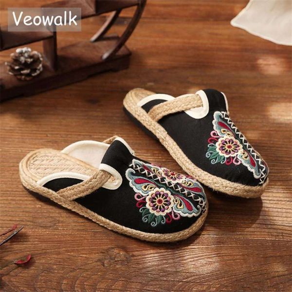 Veowalk Donna Casual Lino Ricami fatti a mano Ciabatte Pantofole piatte Retro Vegan Summer Ladies Canvas Comode scarpe Espadrillas 210928