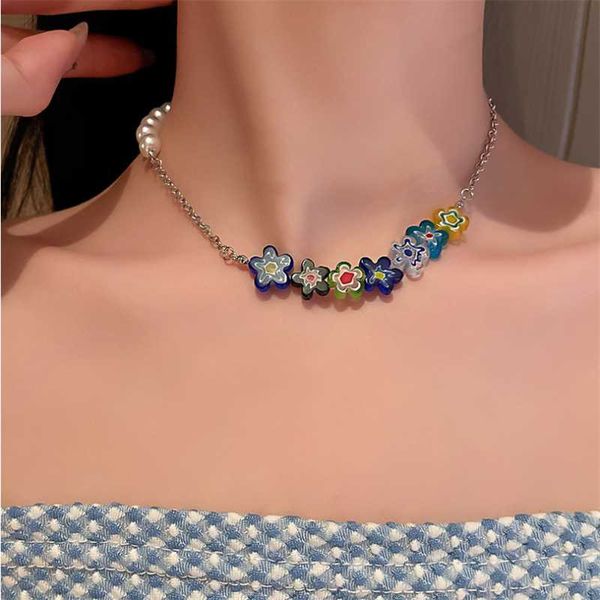 

chokers color daisy stitching necklace personality candy small flower clavicle chain niche design sense of fashion short, Golden;silver