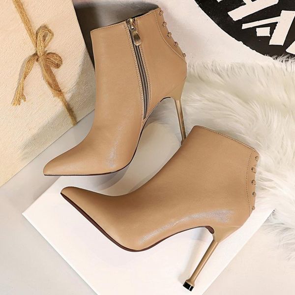 

boots 2021 winter women fetish 10.5cm high heel ankle stiletto luxury designer short booties autumn leather shoes, Black