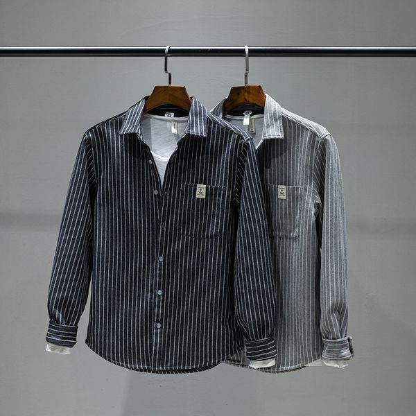 

2021 new autumn and winter long sleeve stripe plus veet thick shirts fashion casual striped for men comfortable shirt gaqt, White