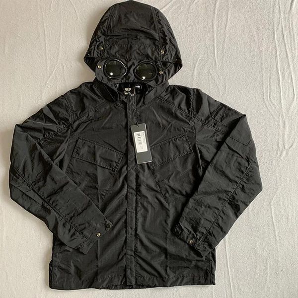

men's jackets spring and autumn multi pocket lens decorative nylon material casual zipper jacket thin sports, Black;brown