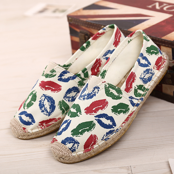 

men and woman fisherman shoes brand new large size 35-45 breathable flat canvas flat shoes solid soft leather linen shoes 2019n, Black;white