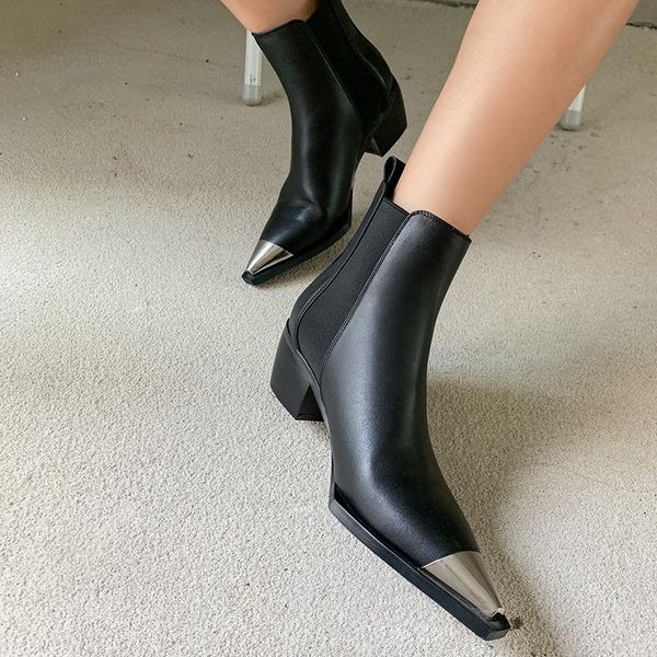 

boots osunlina 2021 cow leather ankle pointed toe 5cm square heels metal decoration handmade lady short, Black
