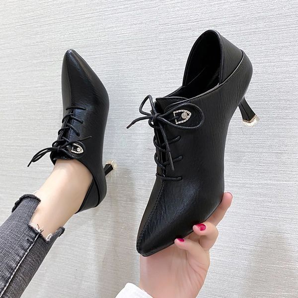 

luxury dress shoes pointed high heel's 2021 autumn thin heel british small lace up soft leather single sho, Black
