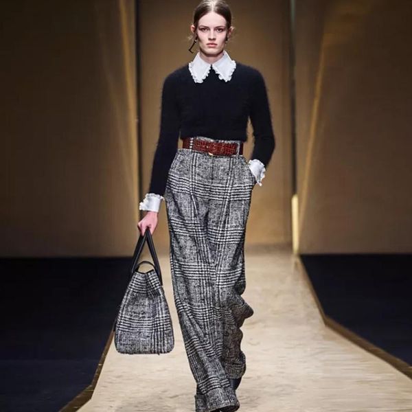 

women's two piece pants 2021 fall runway style black sweater long-sleeved shirt belt plaid wide-leg trousers three-piece suit women hig, White