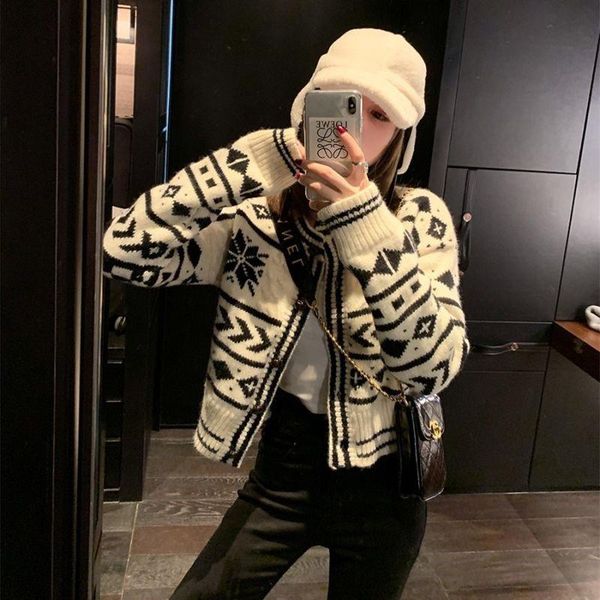 

women's knits & tees cardigan jacket autumn/winter 2021 short knit sweater loose-fitting jacquard color-block coat, White