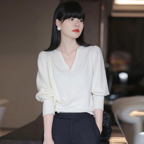 

women's knits & tees ol commuter v-neck loose and thin knitted pullover sweater lantern sleeve temperament inner bottom shirt spring, White