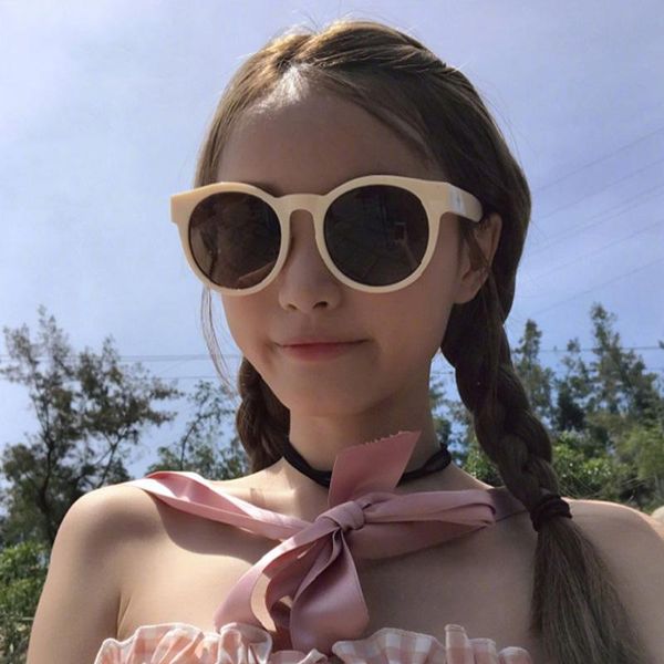

sunglasses fashion luxury vintage round women men retro brand designer sun glasses ladies circle transparent eyewear uv400, White;black