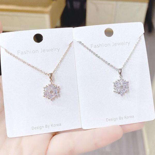 

chains korean style fashionable beautiful snowflake necklace clavicle chain micro inlaid zircon female pendant ornament, Silver