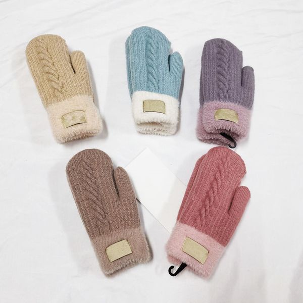

designer glove for women autumn winter warm five fingers lady solid color outdoor ski gloves high quality, Blue;gray
