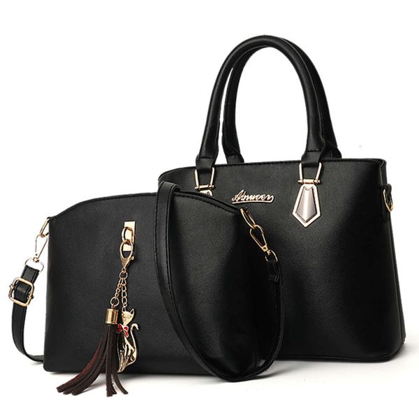 

hbp two piece 2021 new fashion portable large capacity one shoulder messenger bag