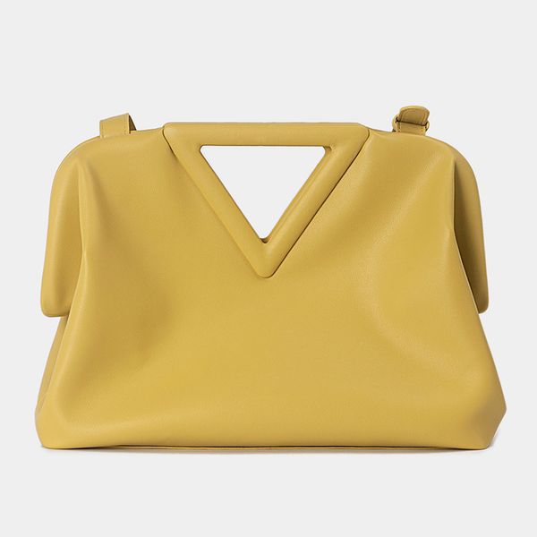 

70% factory store bag female 2021 inverted triangle portable clip candy cloud single shoulder diagonal cross hand holding bag
