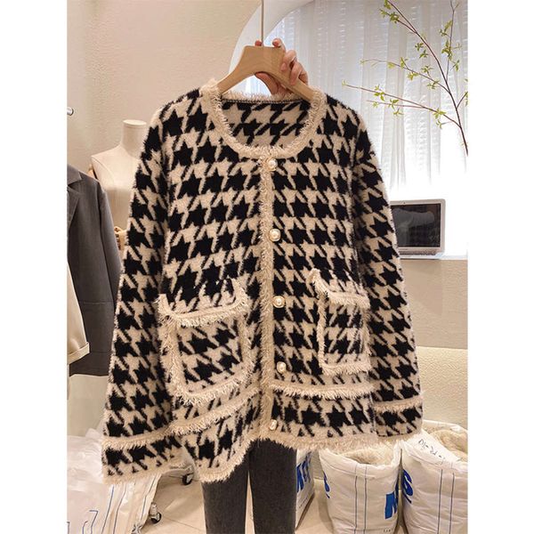 

xiaoxiangfeng knitted cardigan women's autumn and winter 2020 new sweater coat korean loose wear xiaoxiang style fashion, White;black