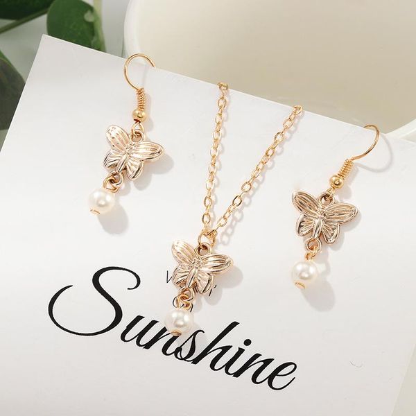 

earrings & necklace simple butterfly pendant for women fashion gold silver color imitation pearl statement jewelry set