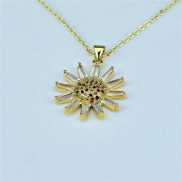 

chains fashion trend micro-inlaid zircon chrysanthemum necklace, sun flower charm, banquet birthday party ladies small jewelry, Silver