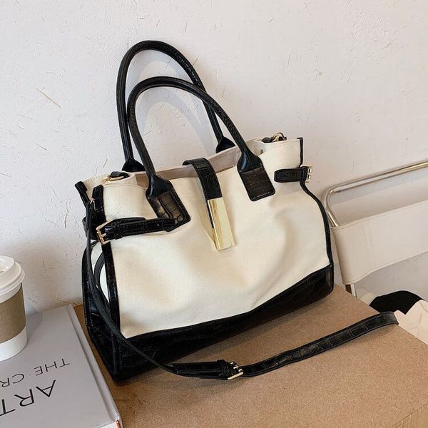

daily bag contrast color big handbag female 2021 new fashion large capacity canvas shoulder bag internet celebrity messenger bag all-matchin