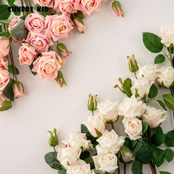 Flores decorativas grinaldas real toque 7 cabeças artificiais látex rosa alta simulação de casamento hidratante sensação longa stem buncher 6 pcs