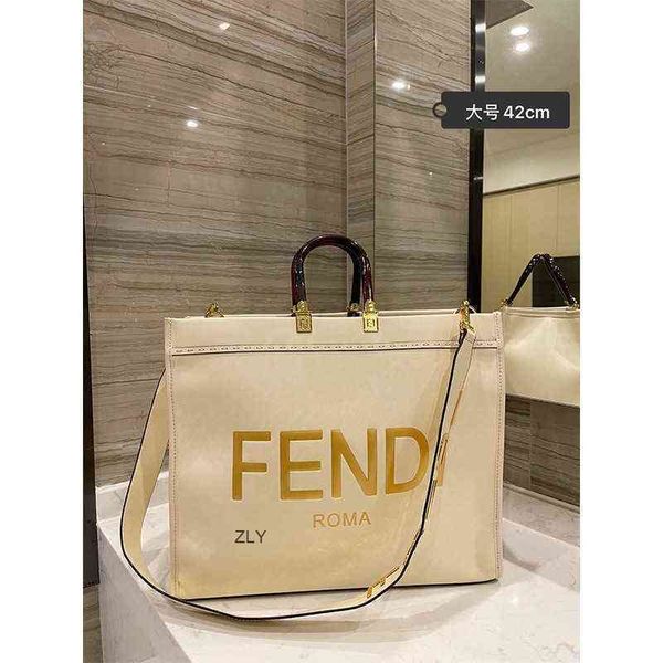 

2021 new fashion full skin stamping alphabet large shopping bag capacity mamitotezlyzly