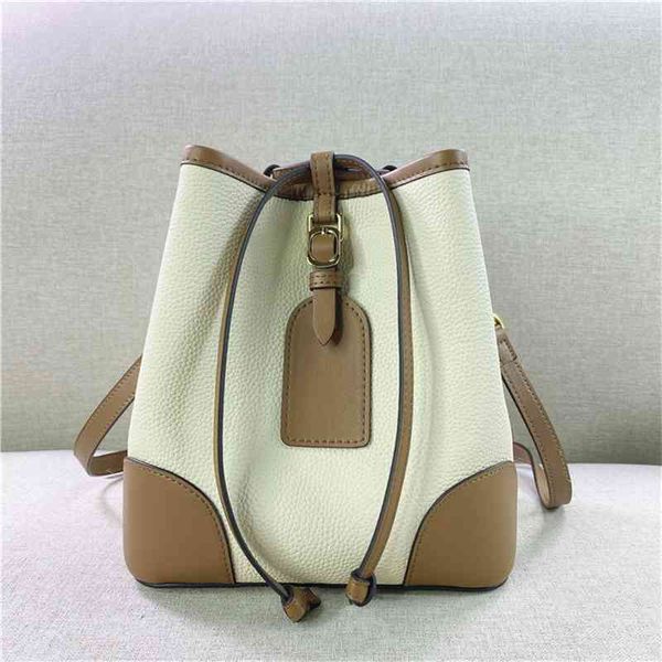 

women luxurys designers bags 2021 head leather color contrast splicing with bucket large capacity designer handbag handbags totes crossbody