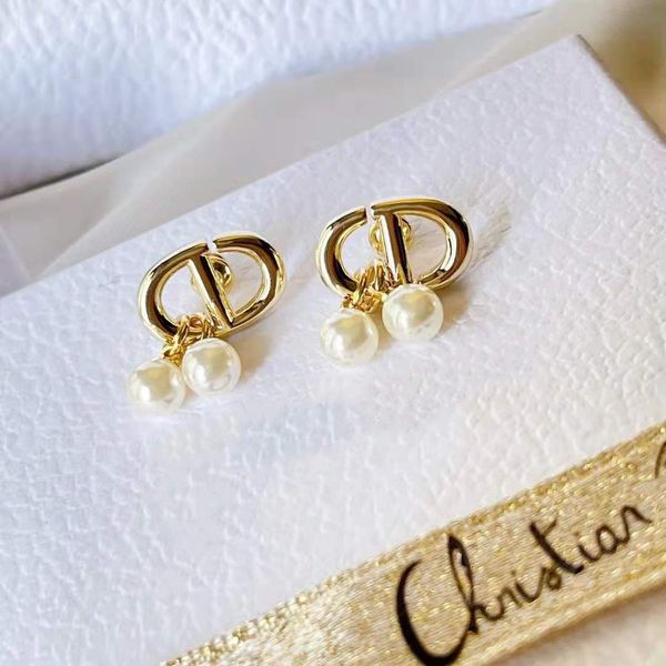 

design jewelry earrings fashion letter pearl korean temperament net red versatile earrings, Silver