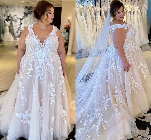 Плюс размер кружева цветочные свадебные платья 2022 Pricess V-образным вырезом поездов Большая леди сад свадебное приемное платье на открытом воздухе