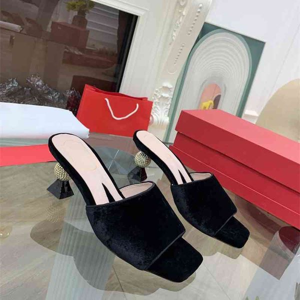 

2021 new trend: square head back half empty slipper, Black